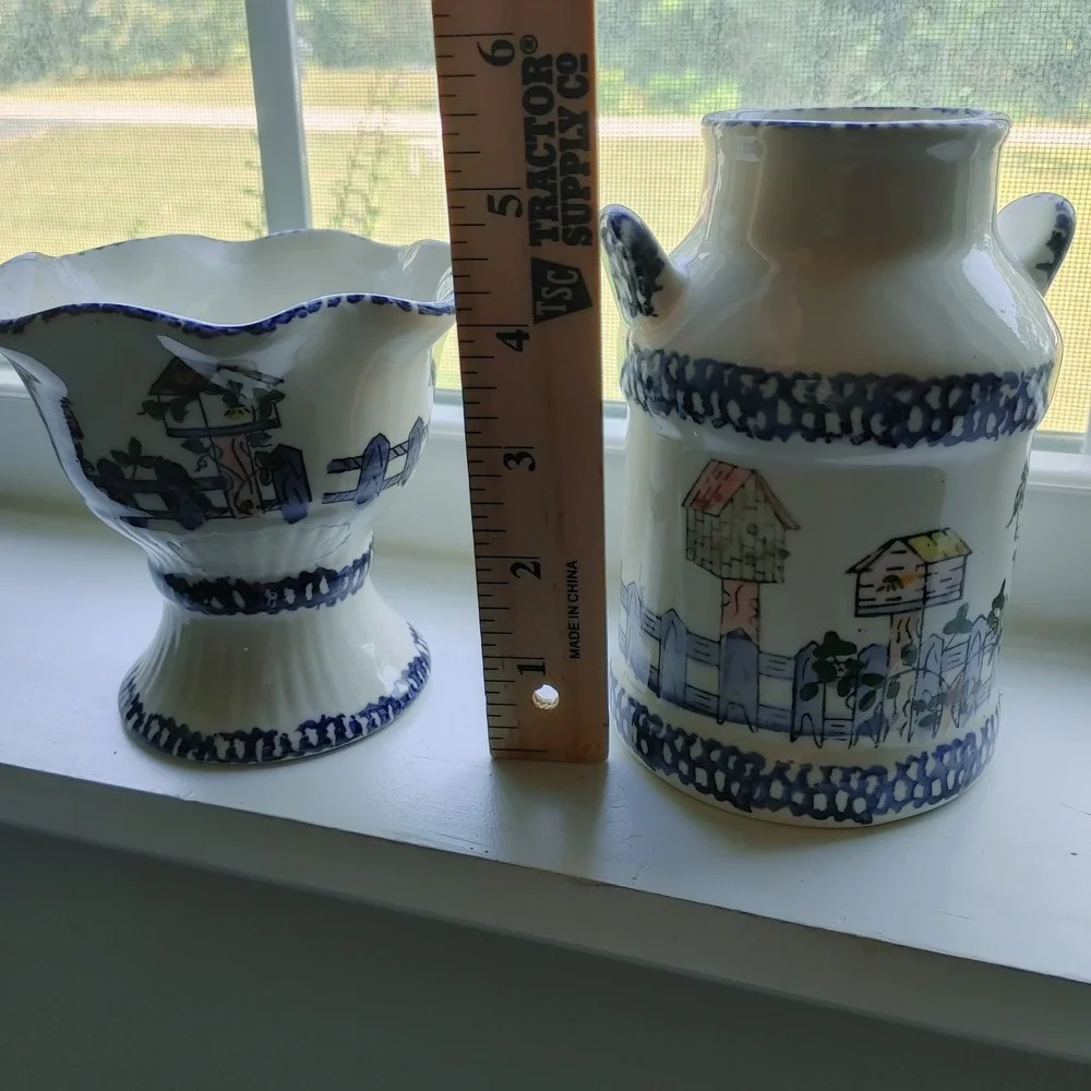 Cottage Vtg Style Ceramic Birdhouse Milk Jug and Ruffled Pedestal Vase Decor Set